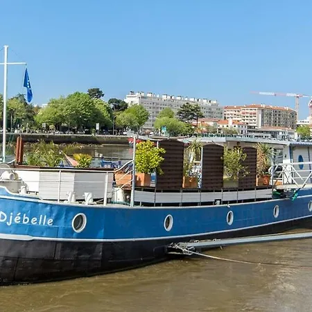 Péniche Djebelle Bayona
