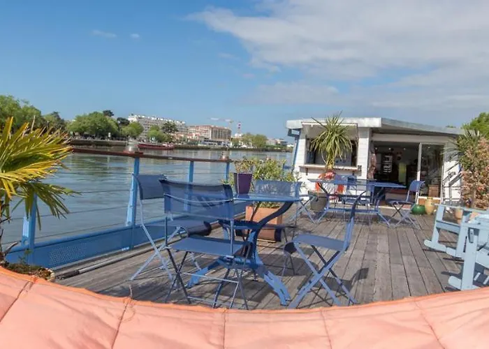 Peniche Djebelle Bayonne